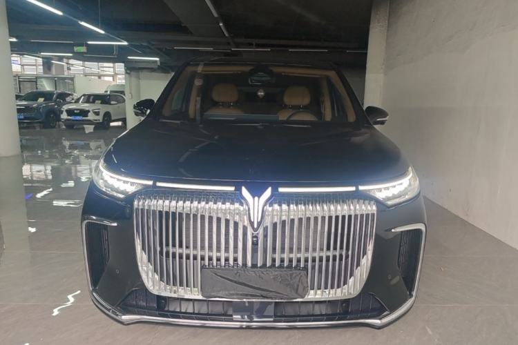 Voyah Dream 2025 — 2