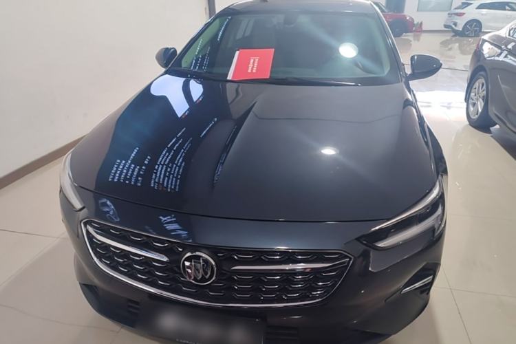 Buick Regal 2020 — 2