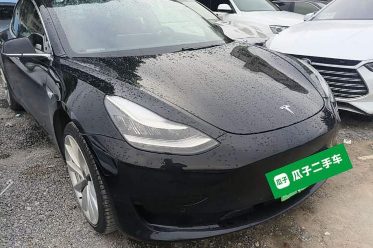 Tesla Model 3 2019 — 3
