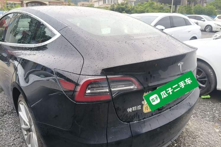 Tesla Model 3 2019 — 4