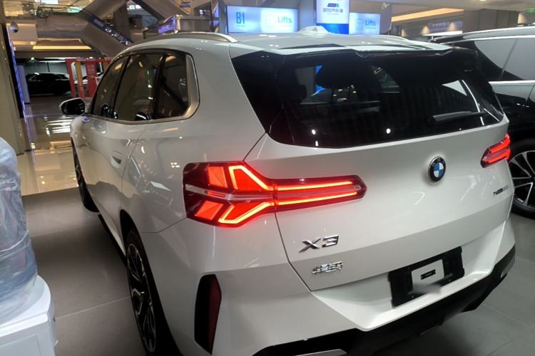 BMW X3 2025 — фото 4