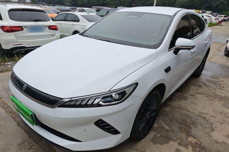 BYD Qin PLUS 2025 — фото 1