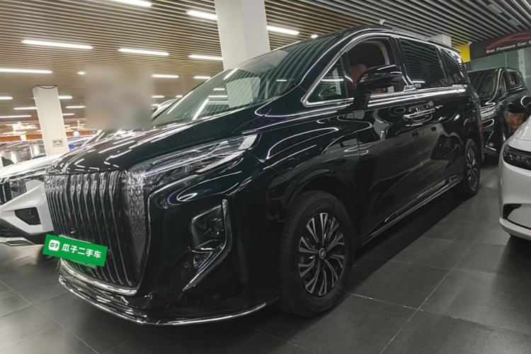 Hongqi HQ9 PHEV 2024 — фото 1