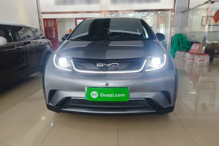 BYD Dolphin 2023 — 2