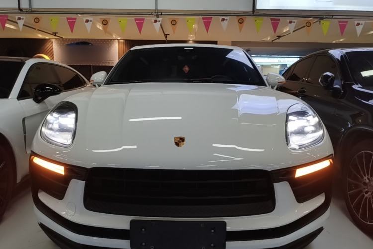 Porsche Macan 2024 — 2