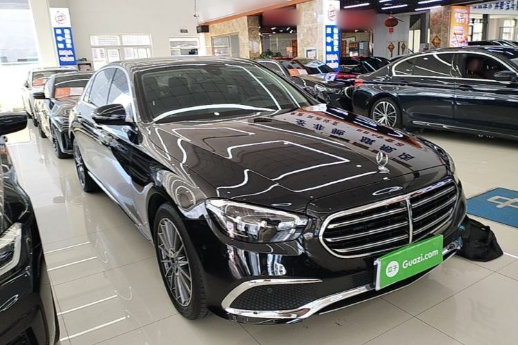 Mercedes-Benz E 260 L 2023 — фото 3