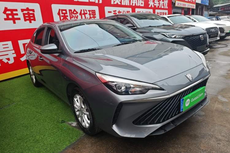 Roewe i5 2023 — 3