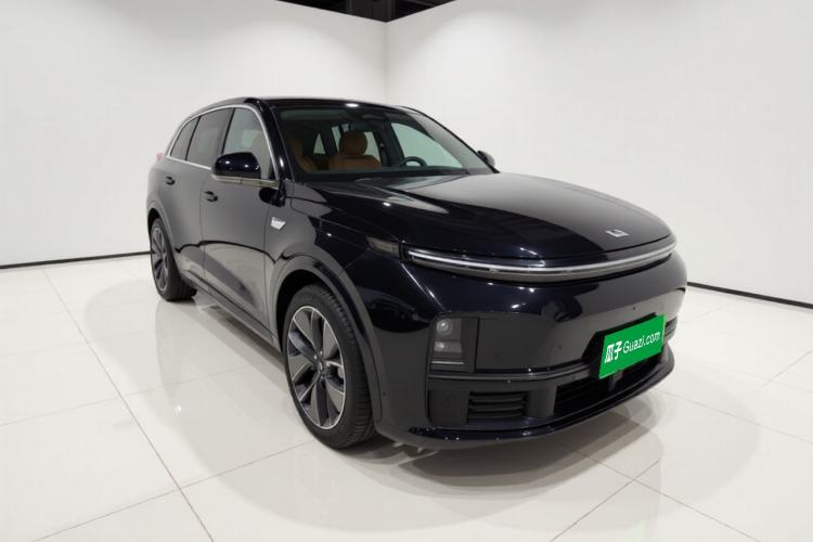 Li Auto L7 2023 — 3