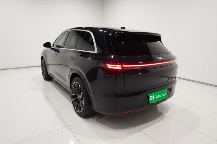 Li Auto L7 2023 — 4