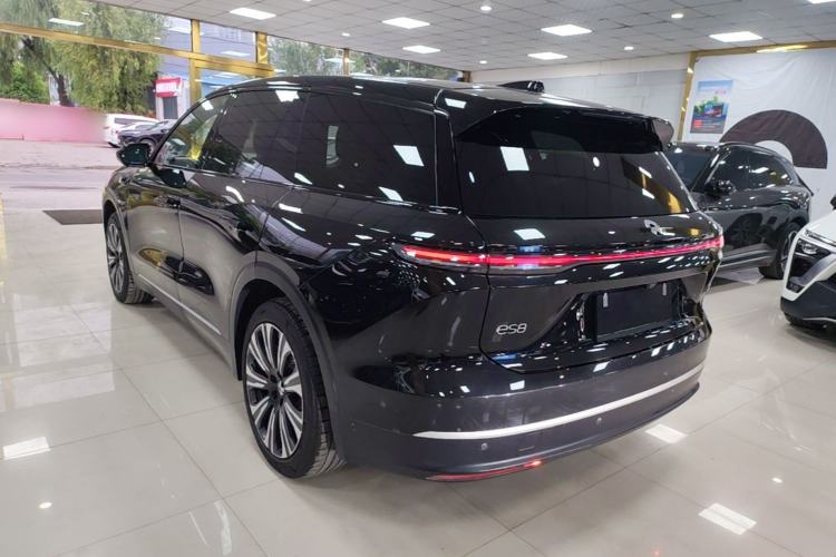 NIO ES8 2024 — 4