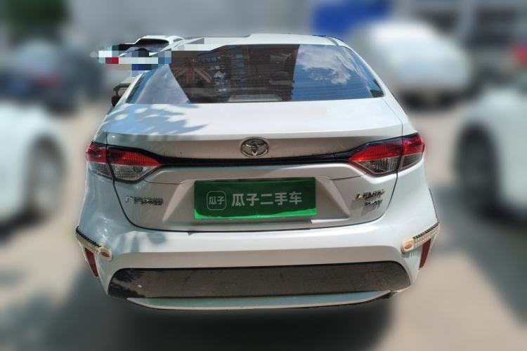 Toyota Corolla 2021 — 3