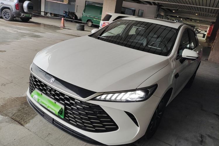 BYD Qin PLUS 2025 — фото 1
