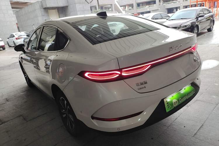 BYD Qin PLUS 2025 — фото 4