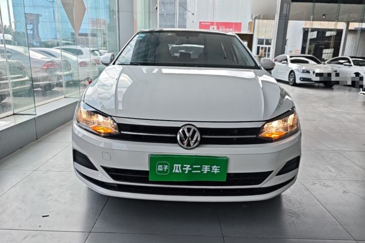 Volkswagen Polo 2019 — 2