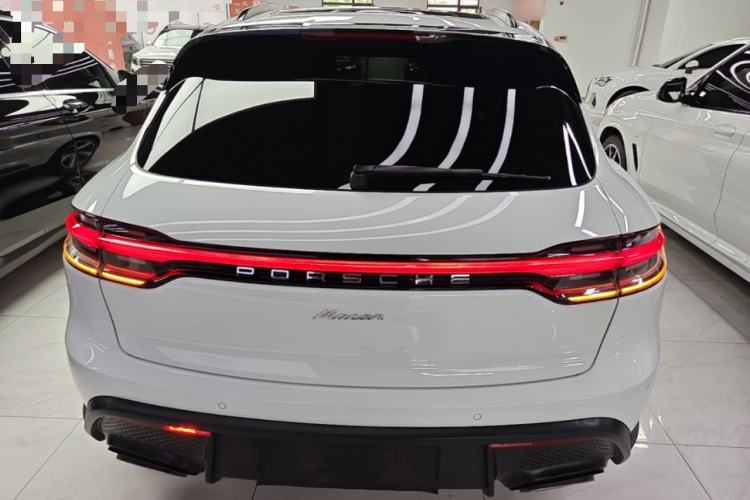 Porsche Macan 2023 — фото 5