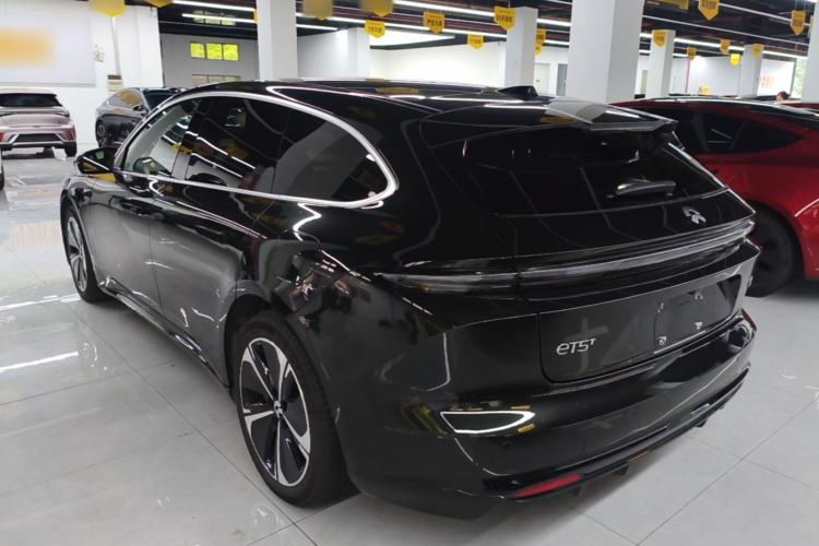 NIO ET5T 2025 — 4