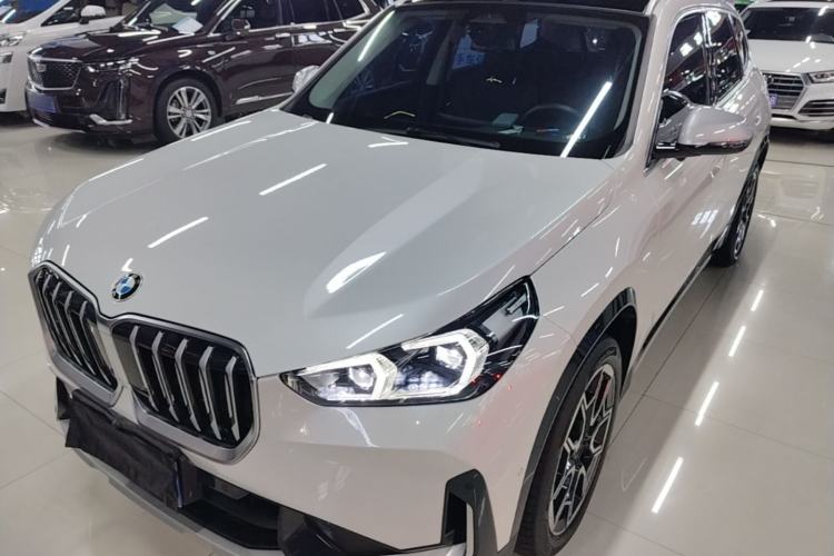 BMW X1 2023 — фото 1