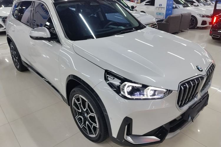 BMW X1 2023 — фото 3