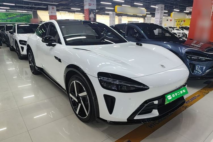 Xiaomi YU7 2025 — 3