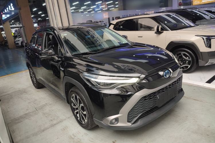 Toyota Corolla Cross 2023 — 3