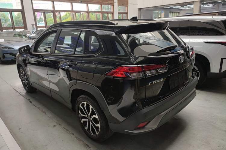 Toyota Corolla Cross 2023 — 4