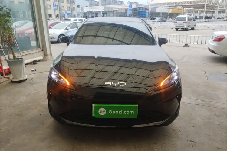 BYD Seal 05 DM-i 2025 — 2