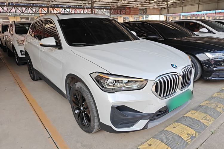 BMW X1 2020 — фото 3