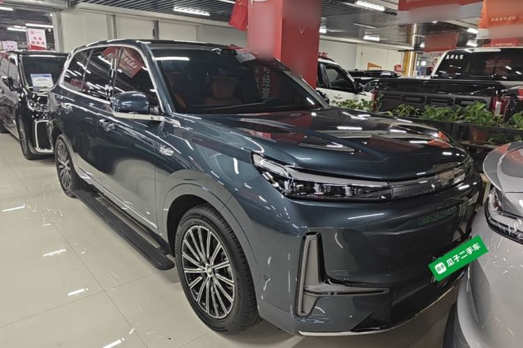 Geely Galaxy M9 2025 — 3