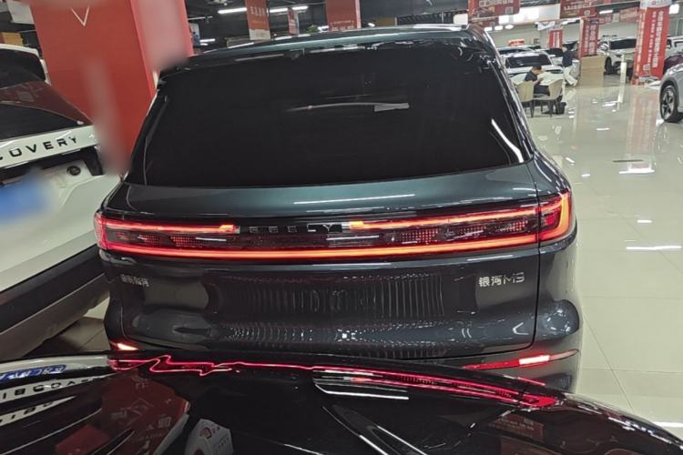 Geely Galaxy M9 2025 — 5