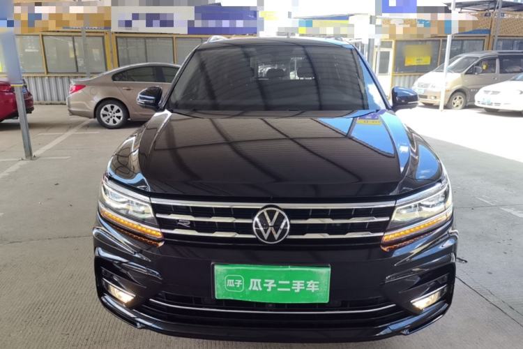 Volkswagen Tiguan L 2021 — фото 2