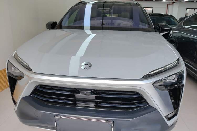 NIO ES8 2020 — 2