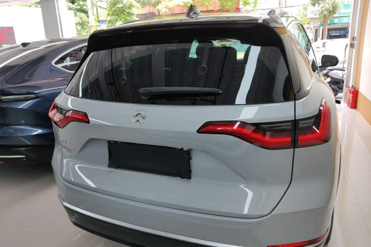 NIO ES8 2020 — 5