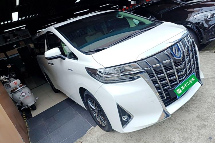 Toyota Alphard 2021 — фото 3