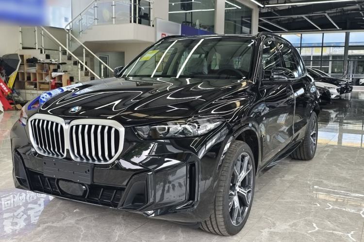 BMW X5 2026 — фото 1