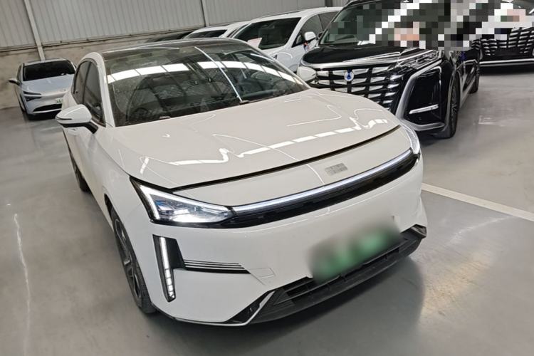 Geely Galaxy L6 2023 — 3