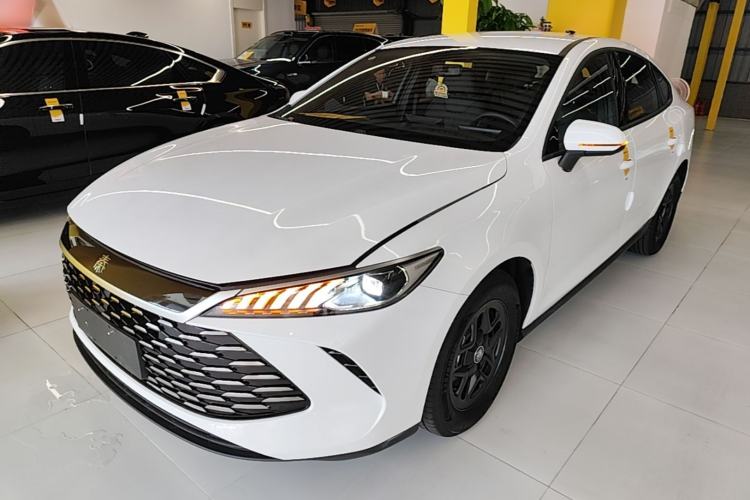 BYD Qin PLUS 2025 — фото 1