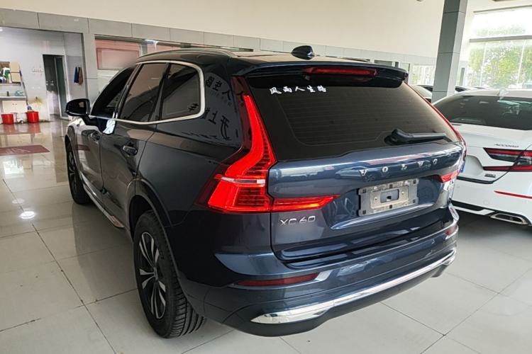 Volvo XC60 2024 — 4