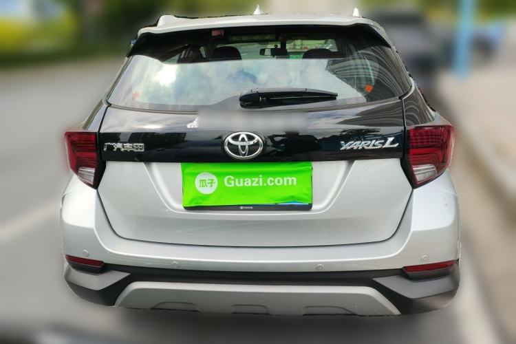 Toyota YARiS L 2022 — 3