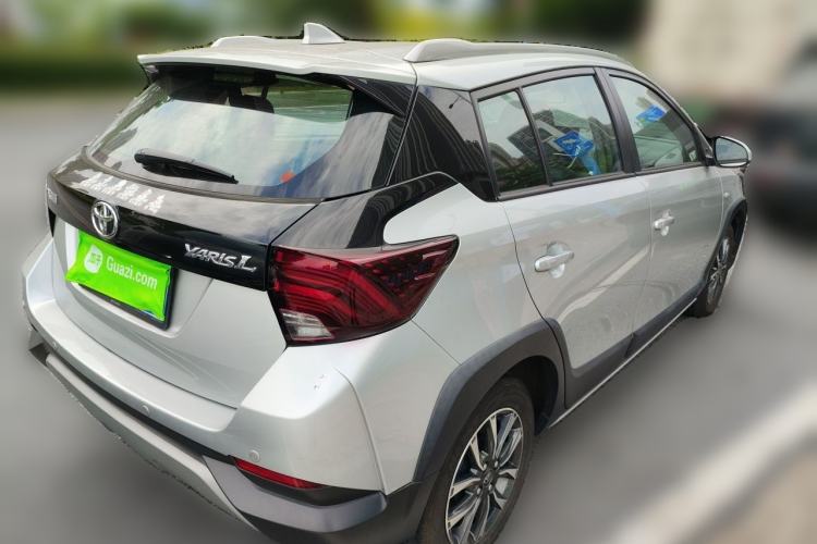 Toyota YARiS L 2022 — 4