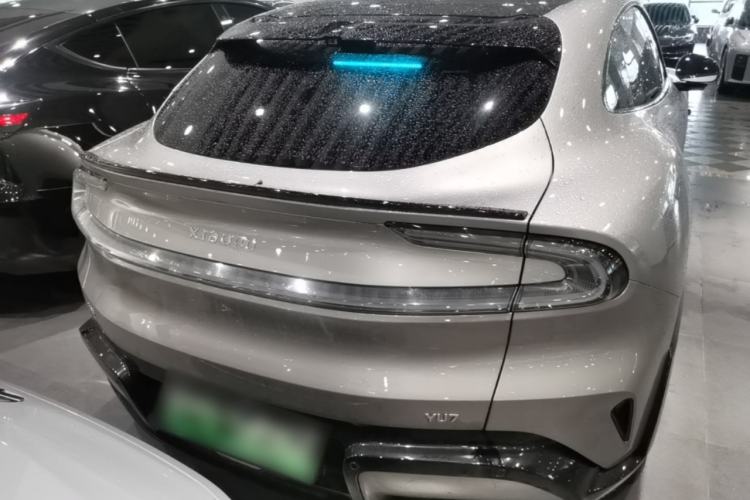 Xiaomi Auto YU7 2025 — фото 5