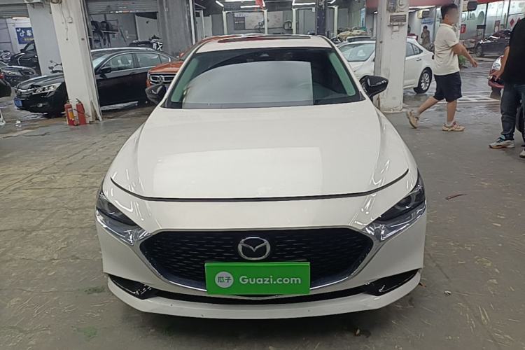 Mazda 3 2023 — 2