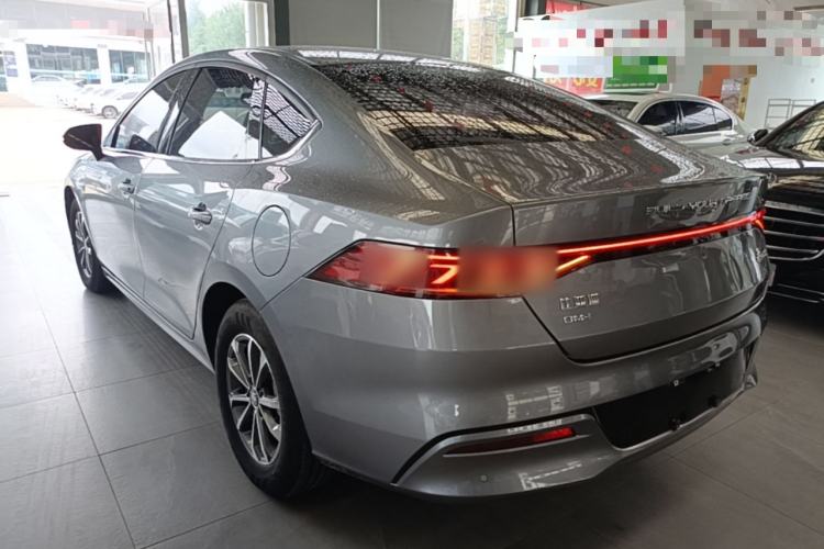 BYD Qin Plus 2023 — фото 4