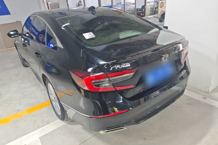 Honda Accord 2022 — 4