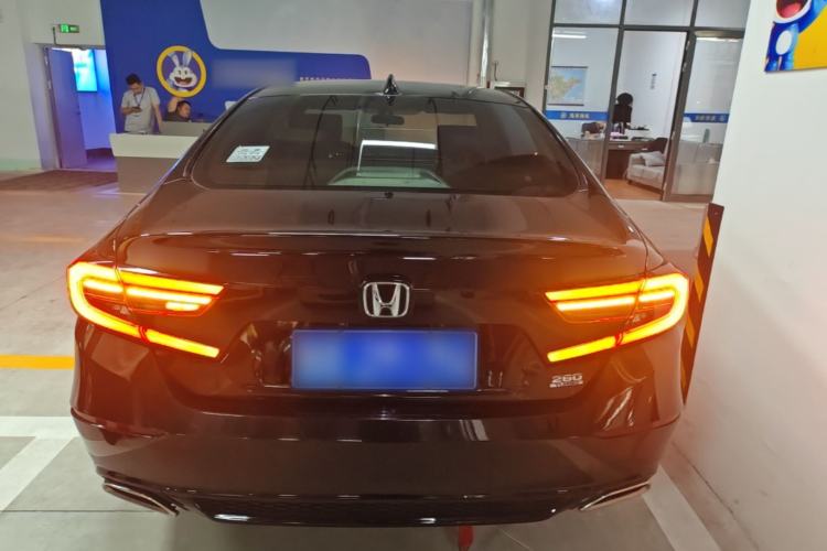 Honda Accord 2022 — 5