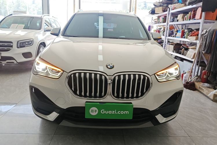 BMW X1 2022 — фото 2