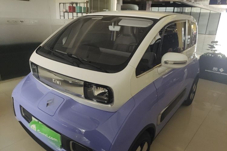 Baojun KiWi EV 2023 — фото 1