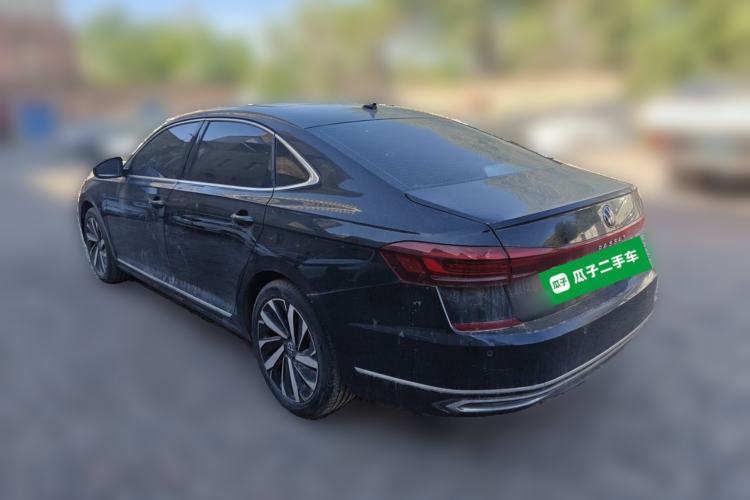 Volkswagen Passat 2024 — фото 4