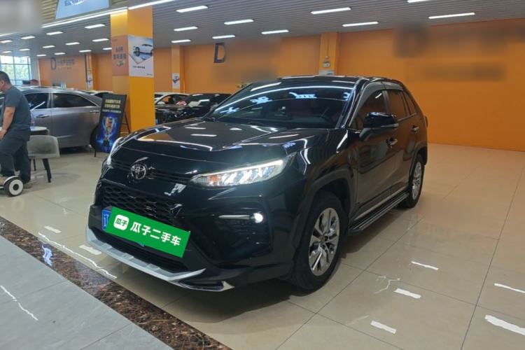 Toyota RAV4 2020 — фото 1