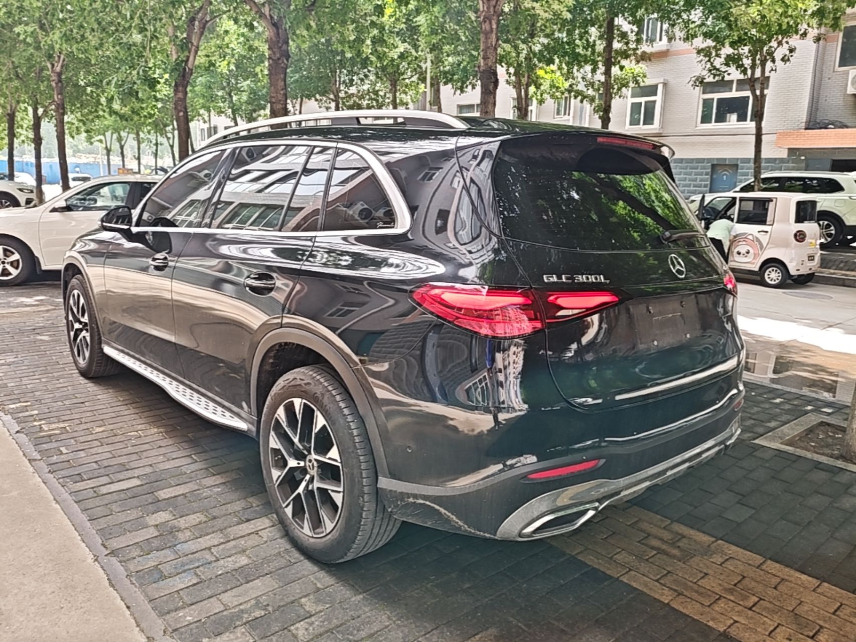 Mercedes-Benz GLC 260 L 2023 — фото 4
