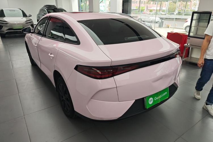 BYD e7 2025 — 4